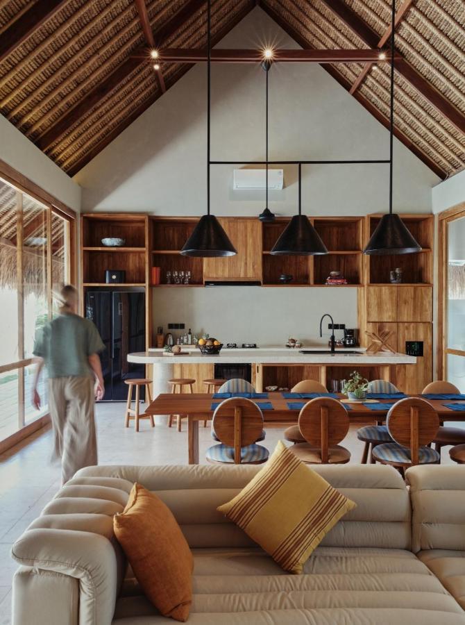 Boni Beach Lombok Boutique Hotel & Villas Selong Belanak Exterior foto