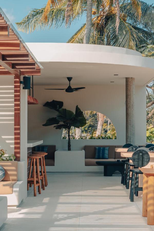 Boni Beach Lombok Boutique Hotel & Villas Selong Belanak Exterior foto